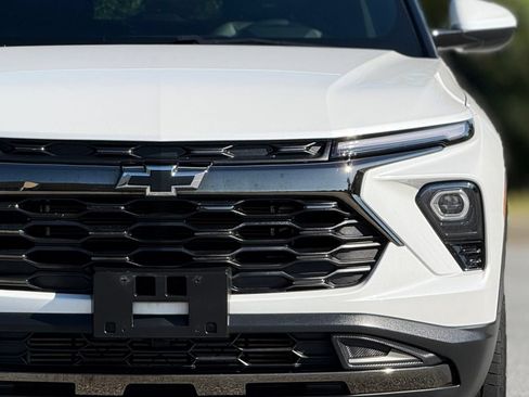 Used 2024 Chevrolet TrailBlazer ACTIV w/ Convenience Package FWD image 15