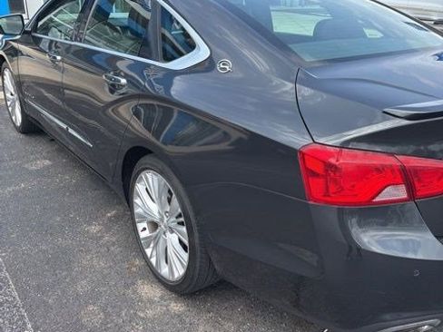 Used 2014 Chevrolet Impala LTZ image 13