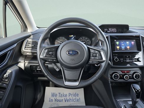 Used 2023 Subaru Crosstrek 2.0i Premium AWD/4WD image 15