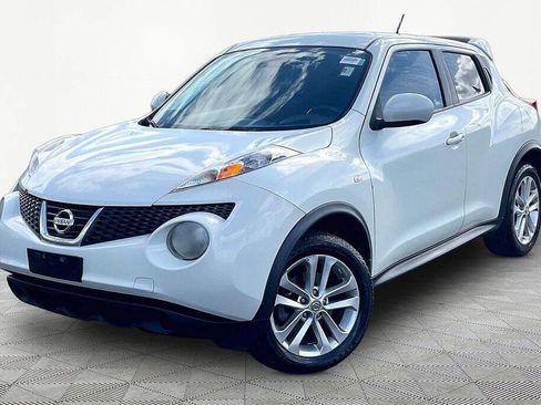 Used 2012 Nissan Juke SV image 1