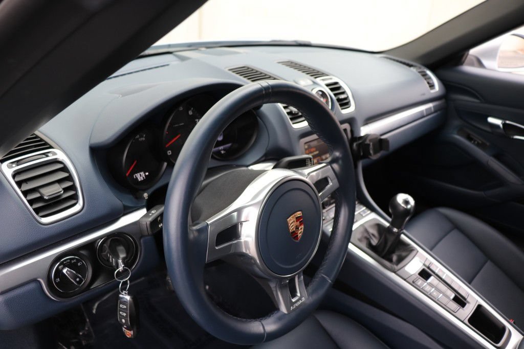 Used 2015 Porsche Boxster w/ Sport Chrono Package RWD image 54