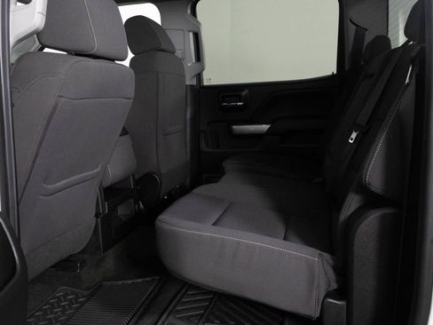 Used 2018 Chevrolet Silverado 1500 LT w/ All Star Edition image 33