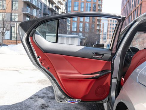 Used 2022 Lexus IS 350 F Sport image 44