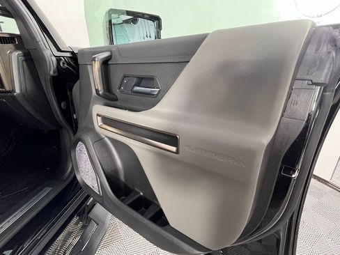 Used 2025 GMC Hummer EV 3X AWD/4WD image 24