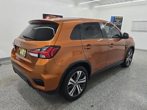 Used 2020 Mitsubishi Outlander Sport ES FWD image 6