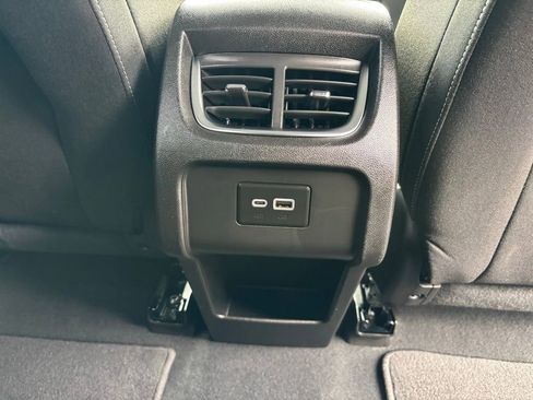 Used 2025 Chevrolet Blazer LT image 28