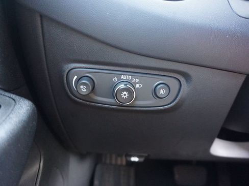 Used 2020 Chevrolet Equinox LT FWD image 5