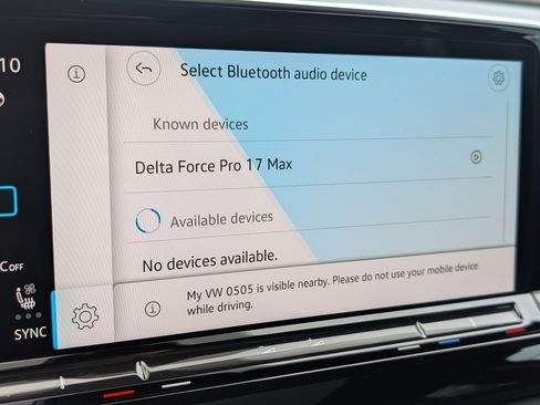 Used 2025 Volkswagen Atlas Cross Sport SEL Premium R-Line image 30