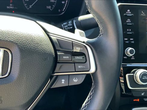 Used 2019 Honda Insight Touring image 23