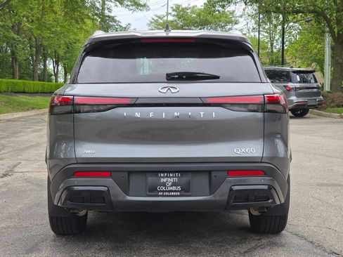 Certified 2025 INFINITI QX60 Luxe image 17