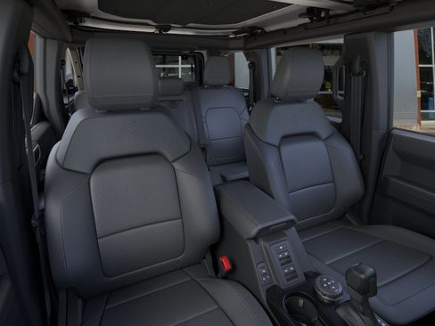 New 2026 Ford Bronco Badlands AWD/4WD image 10