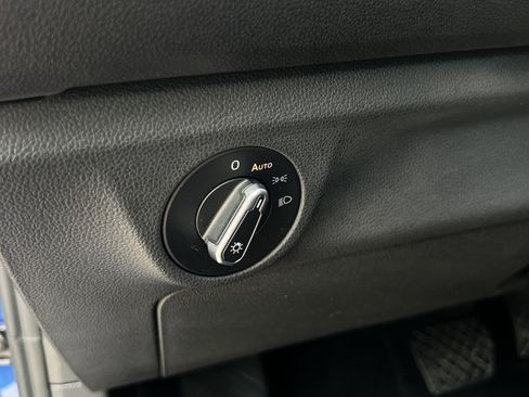 Used 2022 Volkswagen Jetta SE image 20