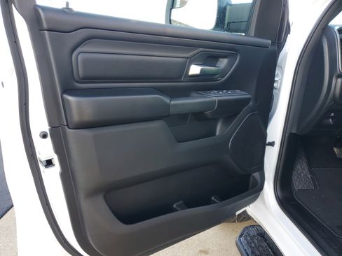 New 2026 RAM 1500 Express image 6