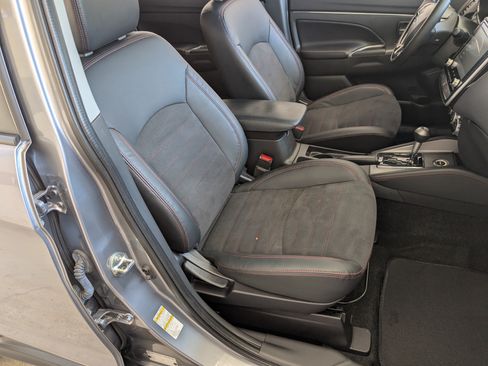 Used 2023 Mitsubishi Outlander Sport SE AWD/4WD image 20