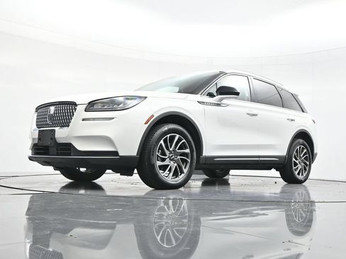 Used 2020 Lincoln Corsair AWD w/ Equipment Group 101A image 43