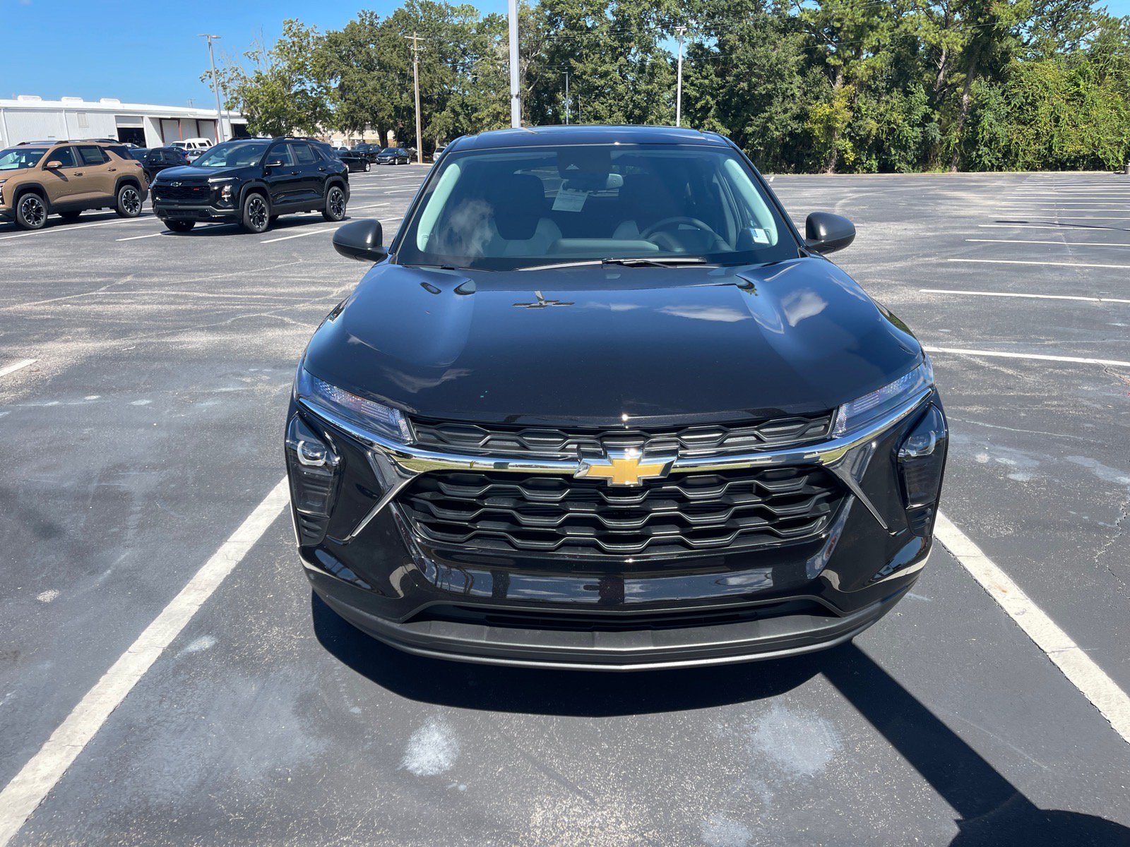 New 2026 Chevrolet Trax LS FWD image 2
