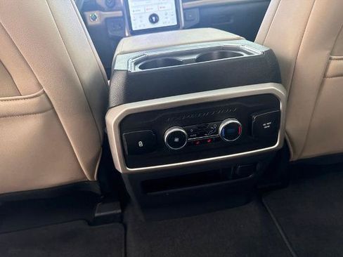Certified 2024 Ford Expedition Limited RWD image 28