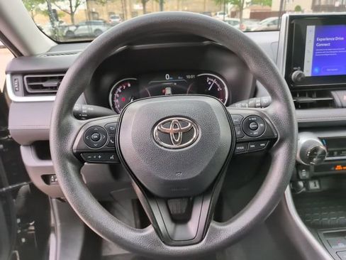 Used 2024 Toyota RAV4 XLE FWD image 20