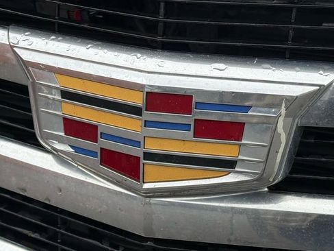 Used 2017 Cadillac Escalade ESV Luxury image 10