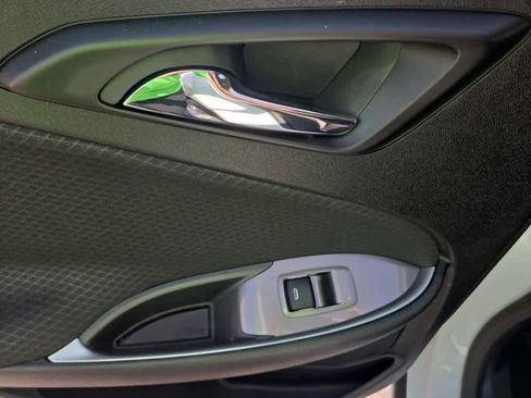 New 2025 Chevrolet Malibu LT image 26