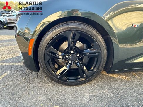 Used 2020 Chevrolet Camaro SS RWD image 51