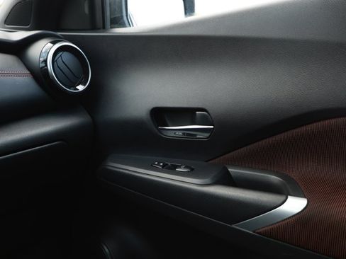 Used 2024 Nissan Kicks SR FWD image 25