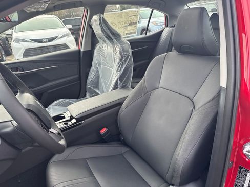 New 2026 Toyota Camry XLE AWD/4WD image 17