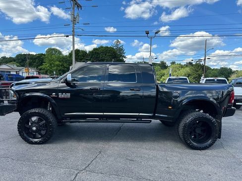Used 2018 RAM 3500 Laramie Longhorn AWD/4WD image 2