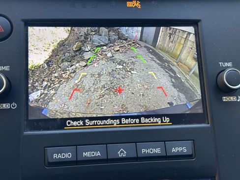 Used 2023 Subaru Outback image 19