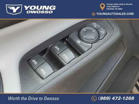 Used 2019 Chevrolet Equinox LT w/ Driver Convenience Package AWD/4WD image 23