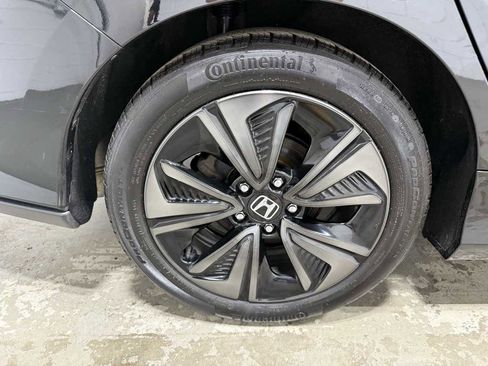 Used 2019 Honda Civic EX image 7