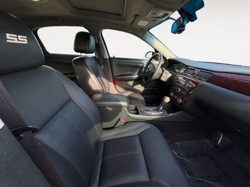 Used 2008 Chevrolet Impala SS w/ Convenience Package FWD image 14