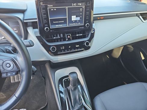 Used 2022 Toyota Corolla SE FWD image 21