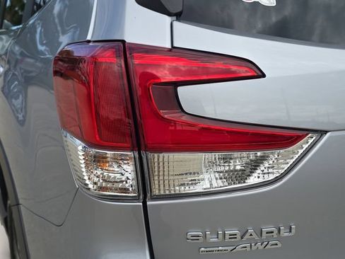 Certified 2023 Subaru Forester Limited AWD/4WD image 6