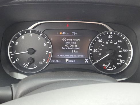 Used 2023 Nissan Frontier SV AWD/4WD image 27