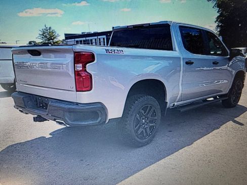 Used 2022 Chevrolet Silverado 1500 LT Trail Boss w/ Safety Package AWD/4WD image 4