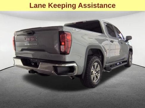 Used 2025 GMC Sierra 1500 Pro w/ X31 Off-Road Package AWD/4WD image 5
