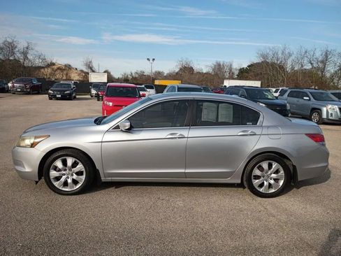 Used 2009 Honda Accord EX-L image 2