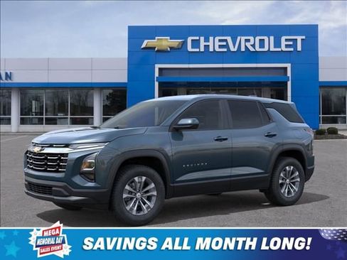 New 2026 Chevrolet Equinox LT w/ Convenience Package II FWD image 2