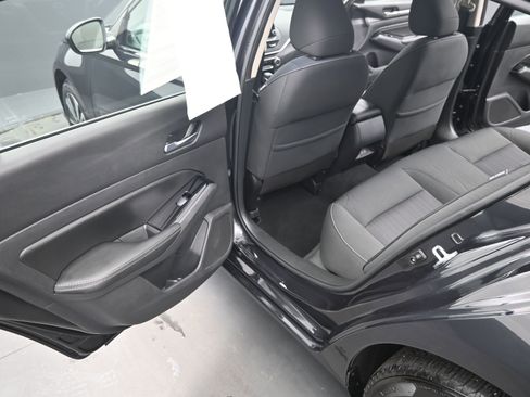 Used 2021 Nissan Altima 2.5 SV image 13