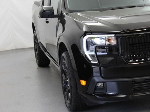 New 2026 Ford Maverick Lobo AWD/4WD image 4