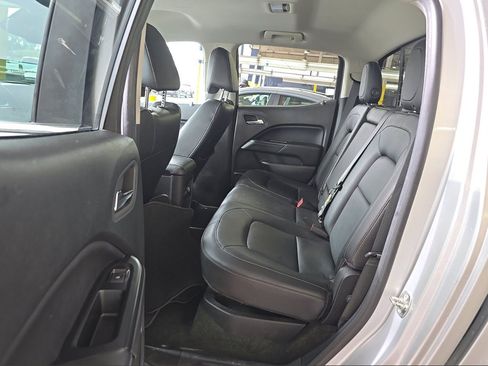 Used 2016 GMC Canyon SLT w/ Driver Alert Package RWD image 8
