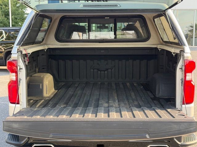 Used 2020 Chevrolet Silverado 1500 LT Trail Boss AWD/4WD image 22