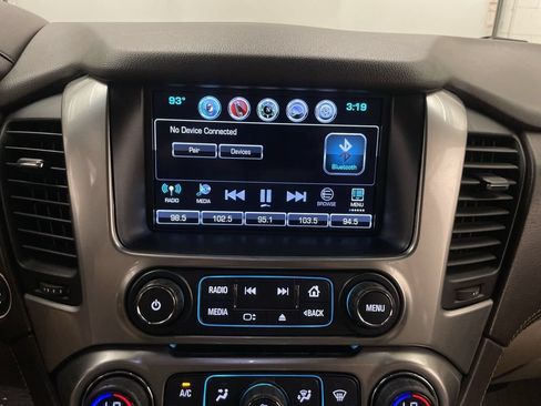Used 2018 Chevrolet Tahoe LT w/ Luxury Package AWD/4WD image 7