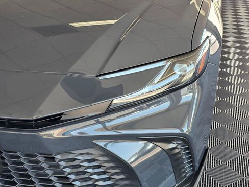 Certified 2025 Toyota Camry SE AWD/4WD image 9