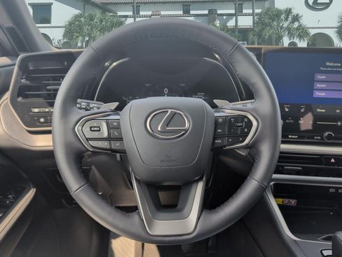 Certified 2026 Lexus TX 350 FWD w/ Convenience Package image 13