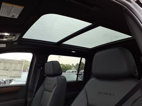 New 2026 GMC Yukon XL Denali w/ Sun & Power Step Package image 15