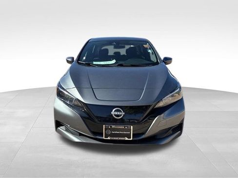 Certified 2025 Nissan Leaf S FWD image 3