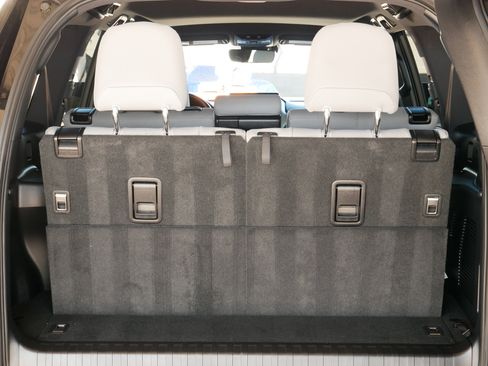 Certified 2023 Lexus GX 460 image 25