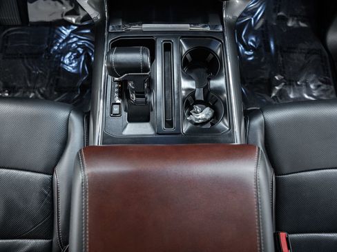 Certified 2023 Ford F150 Lariat w/ Equipment Group 502A High image 33